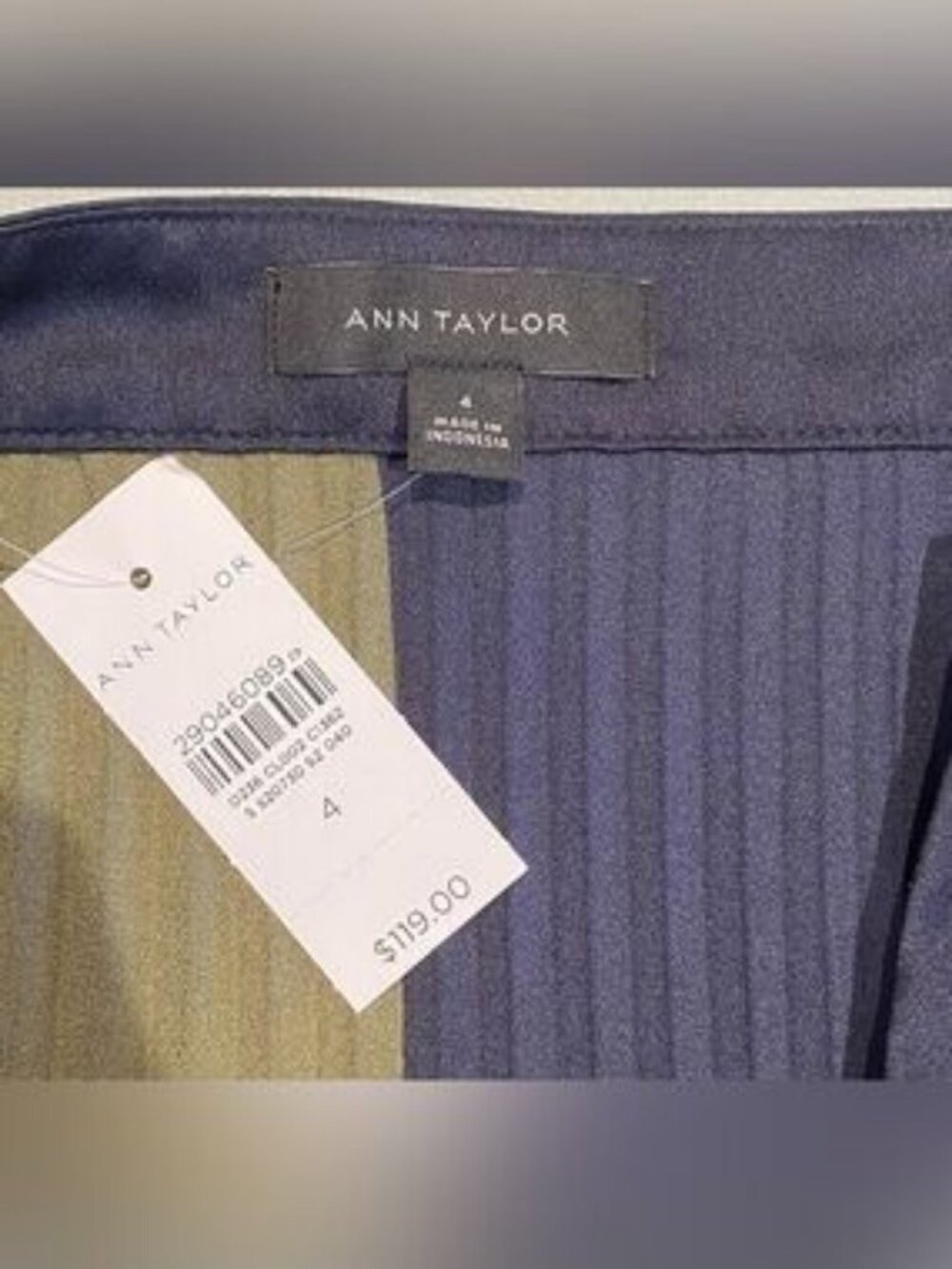 Ann Taylor Colorblock Pleated Midi Skirt, size 4, NWT - Picture 4 of 8
